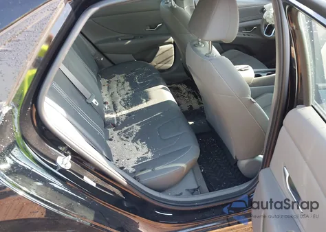 2023 Hyundai Elantra Sel z USA, uszkodzony, nr VIN KMHLS4AG1PU432914